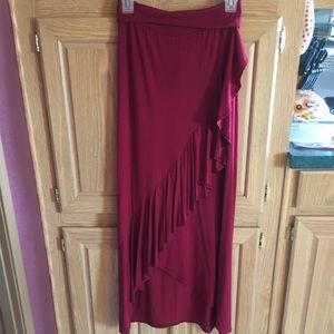 Cute ruffled maroon skirt